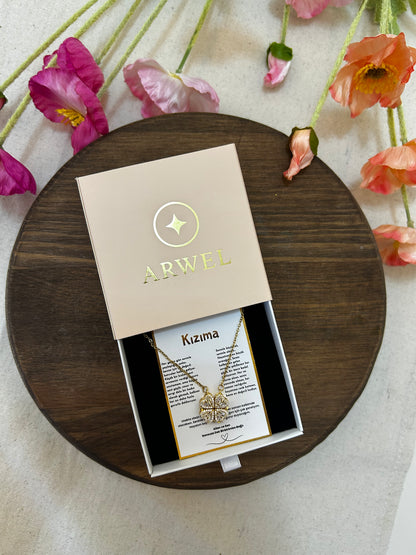 '' Kızıma'' Yonca Kolye Duygusal Not + Hediye Kutusu